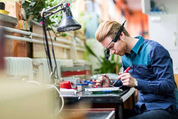 Lunettes connectées reconnaissance vocale vuzix vivoka
