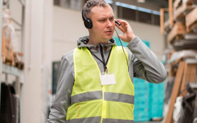 L’avenir de l’entreposage : la manutention dirigée par la voix